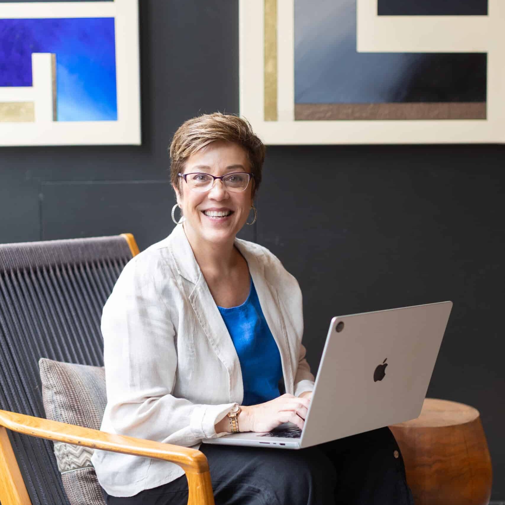 Ronda Nelson Branding